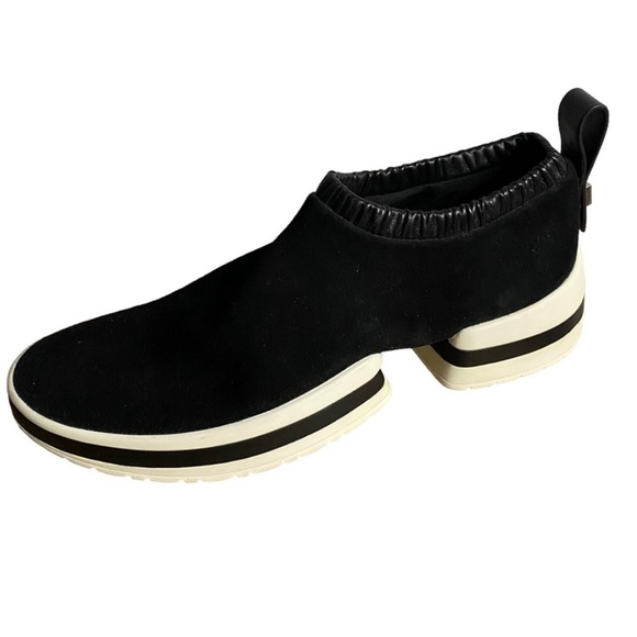 Stuart Weitzman SW-612 Suede Slip-On Sneakers Black Size 5.5 - Picture 2 of 11